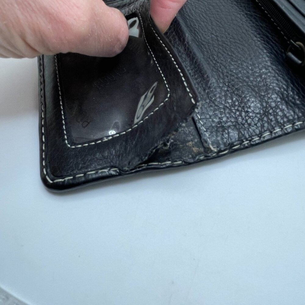 Large Roots Leather Wallet - Picture 7 of 7